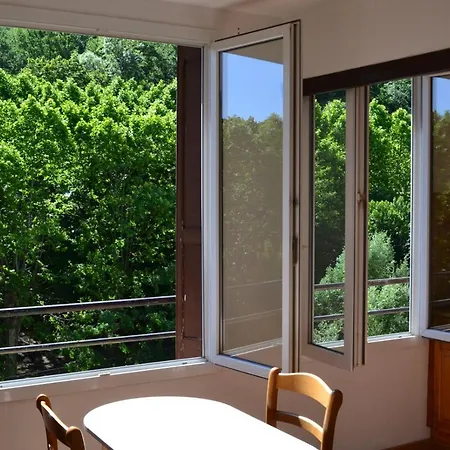 A 100 Metres Des Thermes Vue Sur Montagne. *